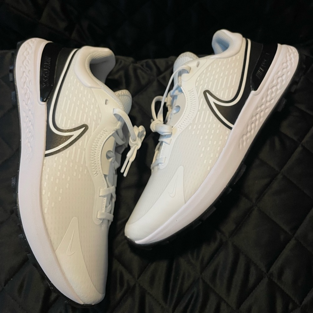 Nike AirMax 270G CK6483-106 White-Black-Racer Blue Men's Golf Shoes size 11 both